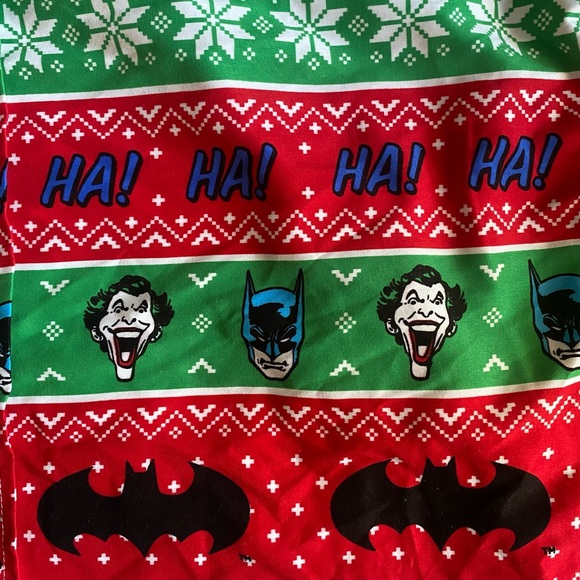 DC Batman Christmas Ugly Sweater Button Long Sleeve Shirt - Picture 4 of 7